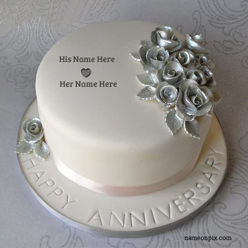 Write Couple Name On Anniversary Cake Image